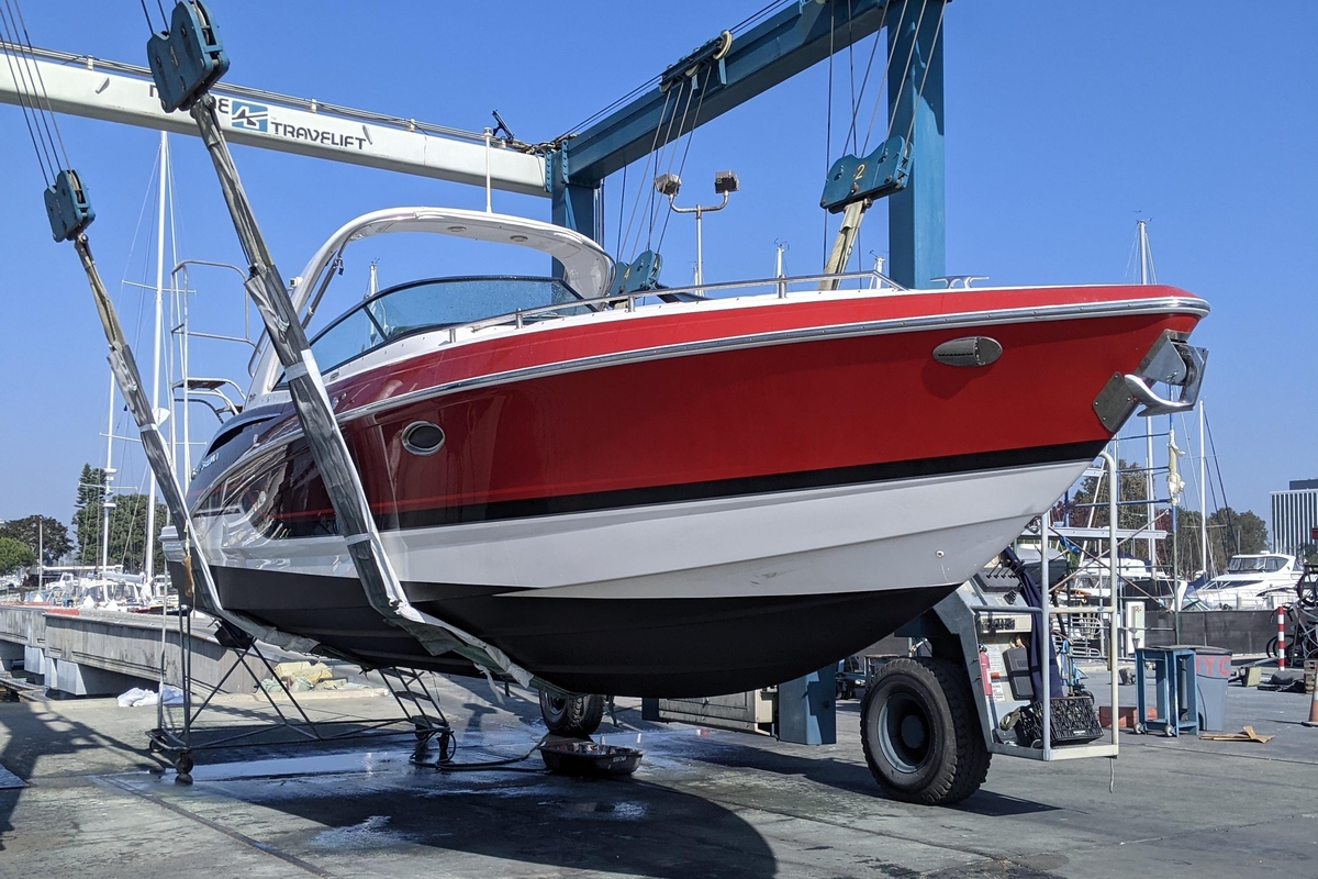 2019 Formula 310 Bowrider - Sold Boat
