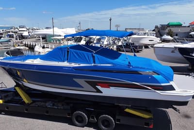 BOATZON | Formula 330 Crossover Bowrider IO 2018