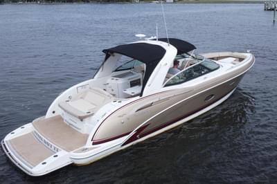 BOATZON | Formula 350 Crossover Bowrider 2013