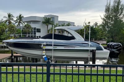 BOATZON | Formula 350 Crossover Bowrider 2020 BOATZON | Formula 350 Crossover Bowrider 2020