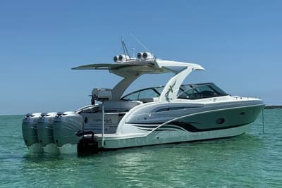 BOATZON | Formula 350 Crossover Bowrider 2022 BOATZON | Formula 350 Crossover Bowrider 2022