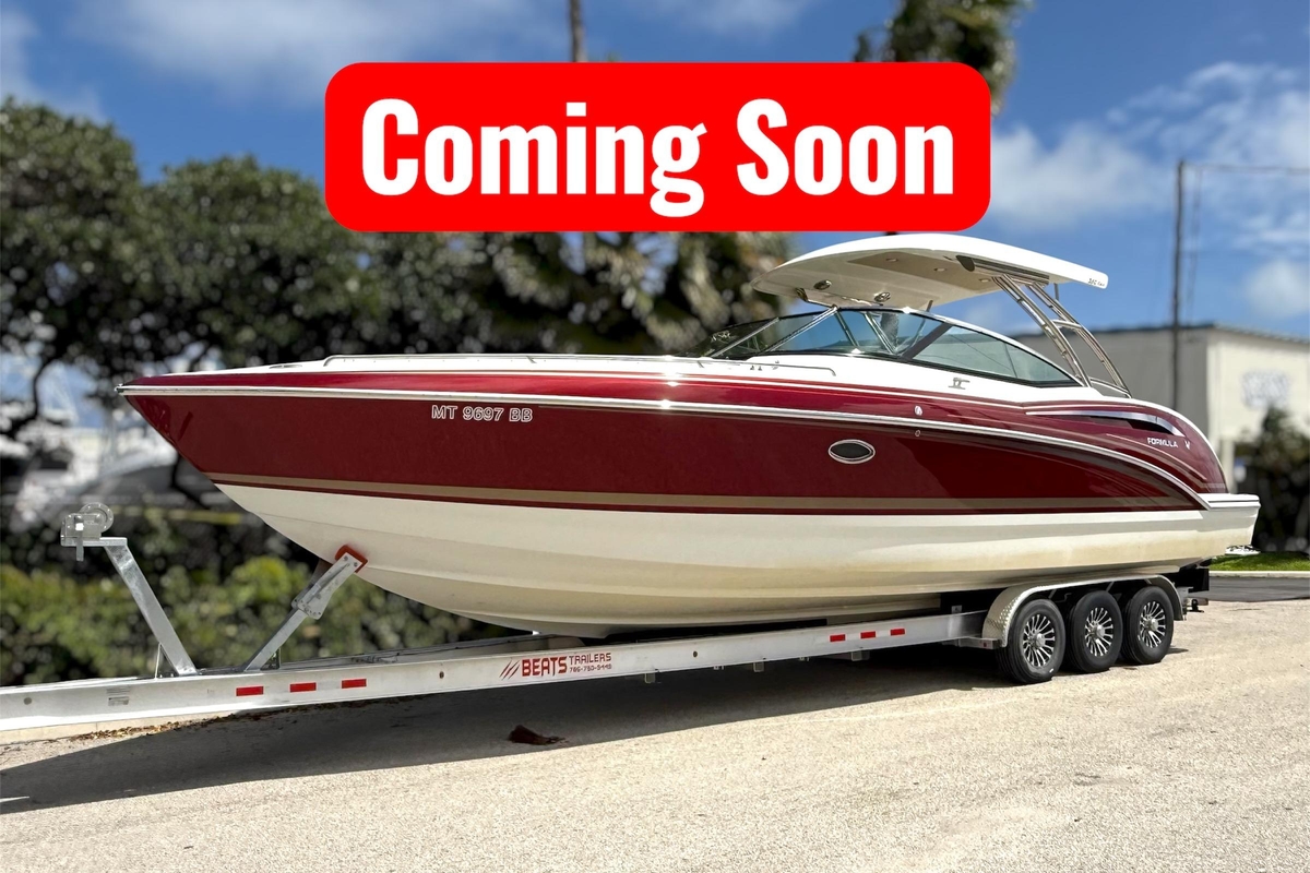 2016 Formula 350 Crossover Bowrider I/O - Sold Boat