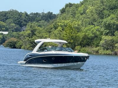 BOATZON | Formula 350 Crossover Bowrider IO 2023