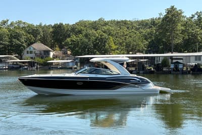 BOATZON | Formula 350 Crossover Bowrider IO 2023