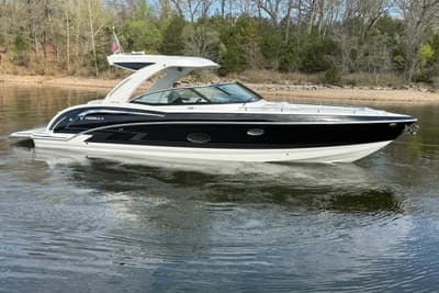 BOATZON | Formula 350 Crossover Bowrider IO 2025