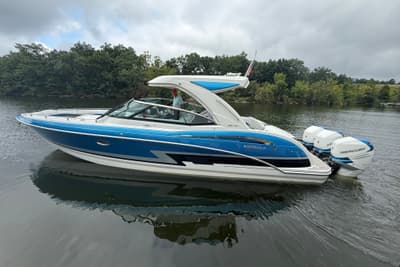 BOATZON | Formula 350 Crossover Bowrider OB 2018