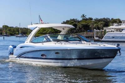 BOATZON | Formula 350 Crossover Bowrider OB 2018