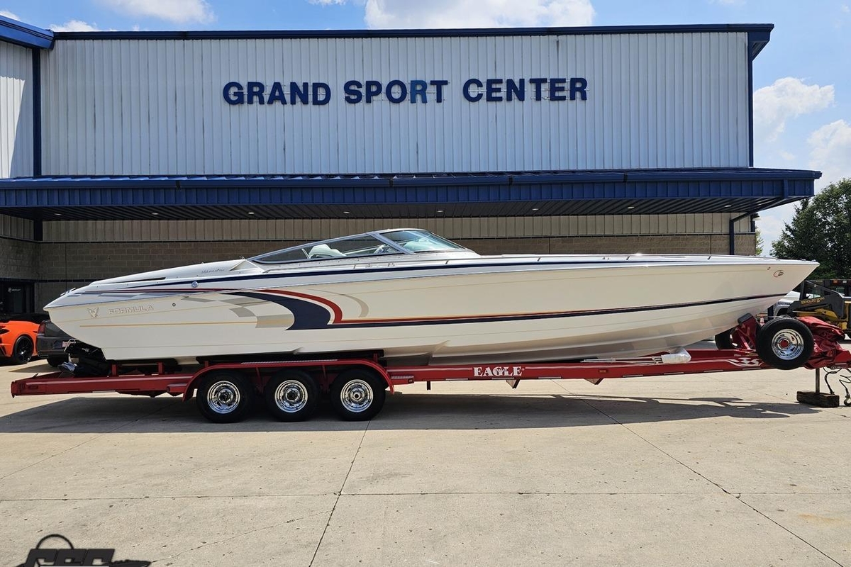 2006 Formula 353 FASTech - Sold Boat