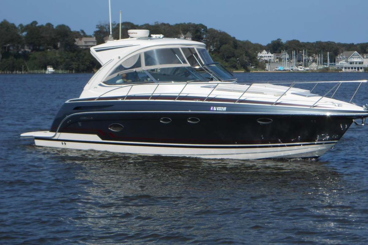 2017 Formula 37 Performance Cruiser - Sold Boat