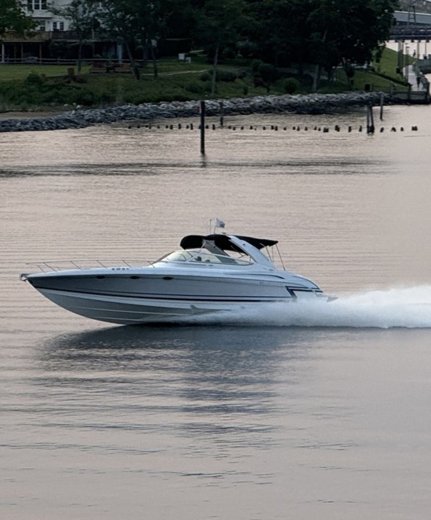 2005 Formula 370 SS - Sold Boat