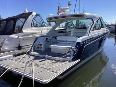 BOATZON | Formula 380 Super Sport Crossover IO 2020