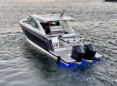 BOATZON | Formula 380 Super Sport Crossover OB 2024 BOATZON | Formula 380 Super Sport Crossover OB 2024