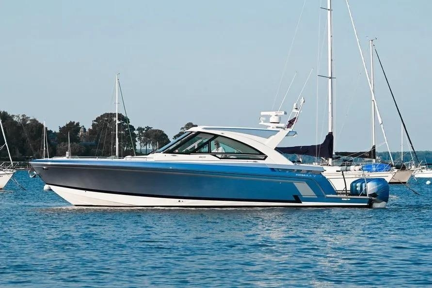 2020 Formula 400 Super Sport Crossover - Sold Boat