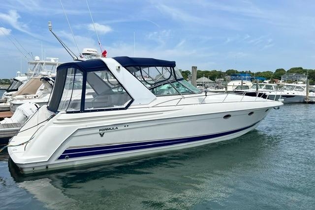 2001 Formula 41 Performance Cruiser - Sold Boat
