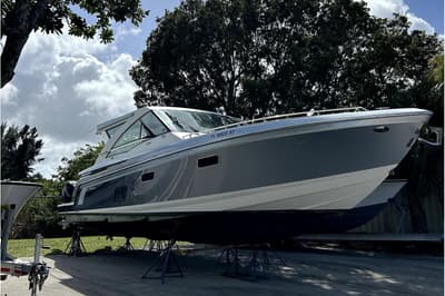 BOATZON | Formula 430 Super Sport Crossover 2018