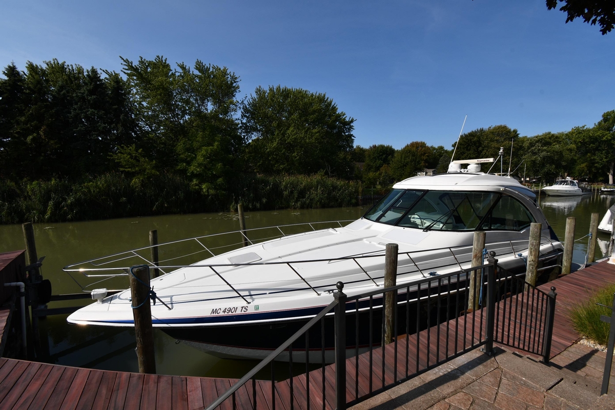 2007 Formula 45 Yacht - Sold Boat