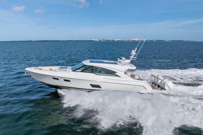 BOATZON | Formula 500 Super Sport Crossover 2025
