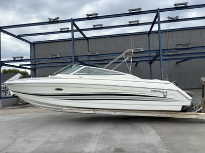 BOATZON | Formula Bowrider 280 2004