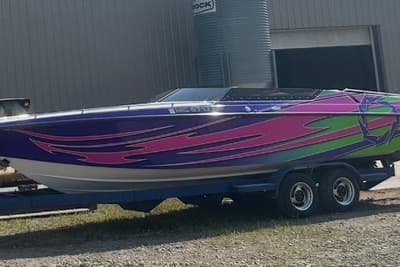 BOATZON | Fountain 27 Fever 1992