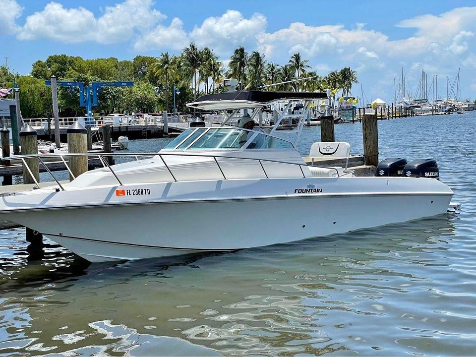 1993 Fountain 28 Walkaround - Sold Boat