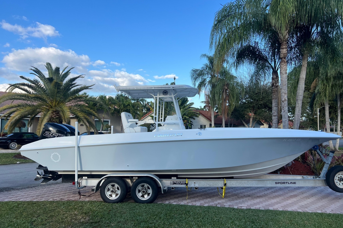 2002 Fountain 29 Center Console - Sold Boat