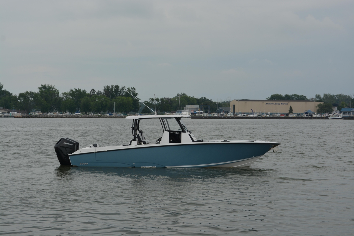 2025 Fountain 32 NX Sport - Sold Boat