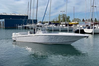 BOATZON | Fountain 38 Center Console 2018