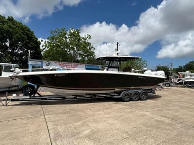 BOATZON | Fountain 38 Center Console 2019