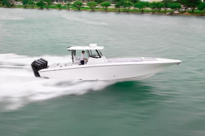 BOATZON | Fountain 38 Center Console 2025