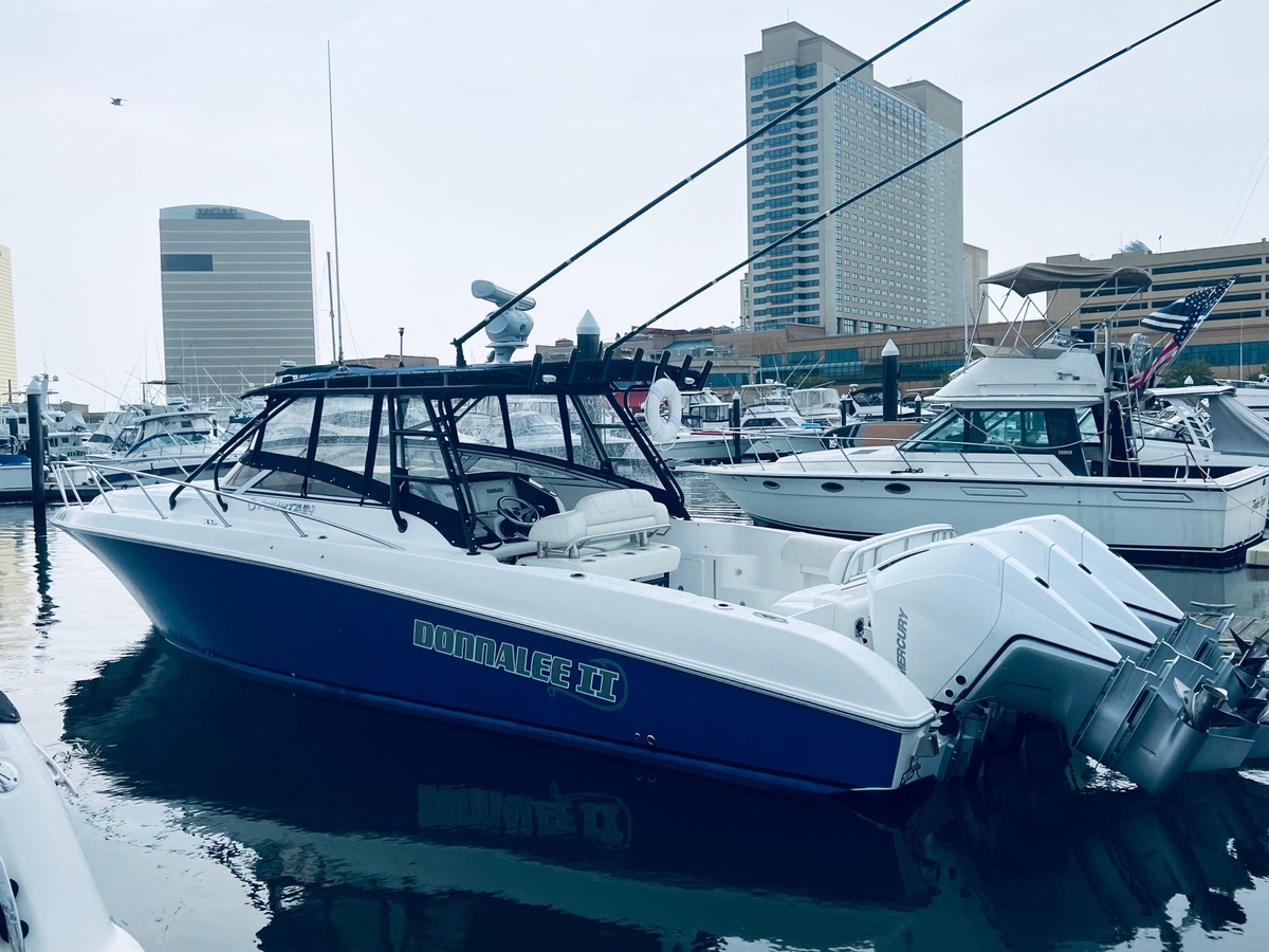 2004 Fountain 38 LX - Sold Boat