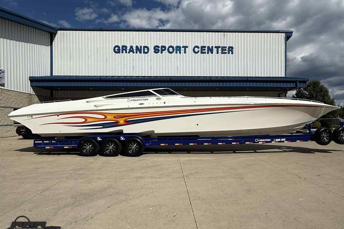 2006 Fountain 47 Lightning - Sold Boat