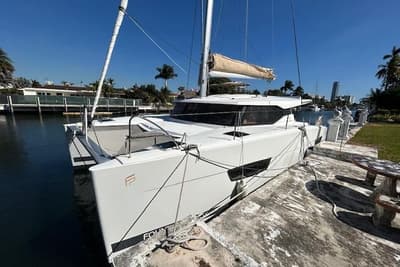 BOATZON | Fountaine Pajot Lucia 40 2019