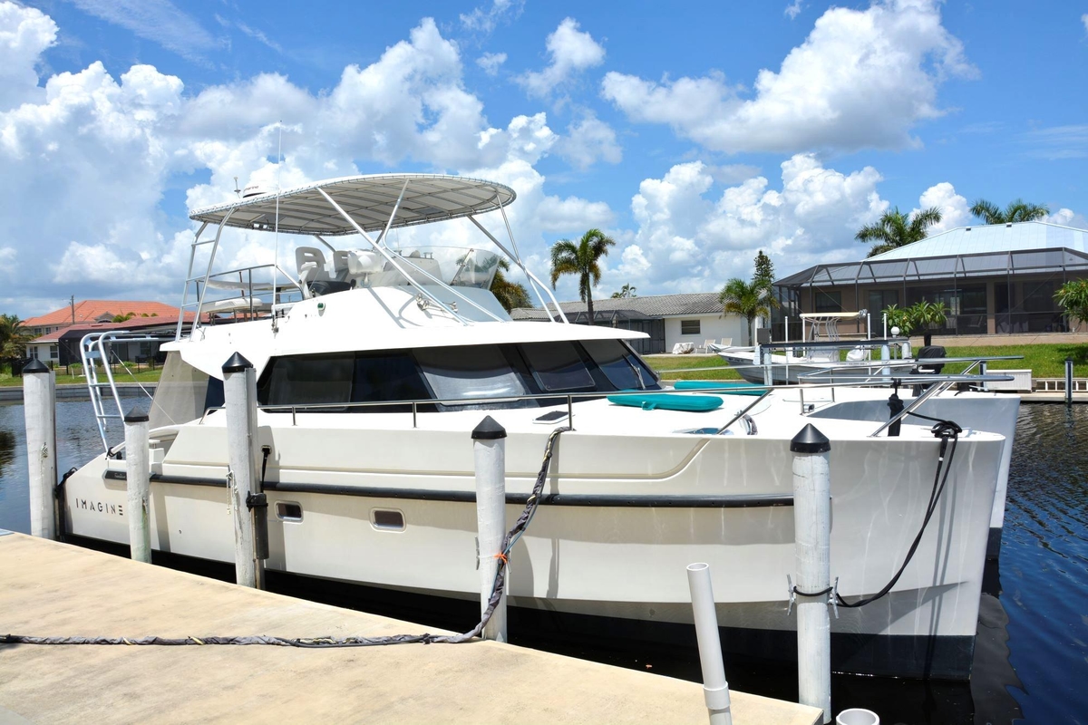 2000 Fountaine Pajot Maryland 37 - Sold Boat