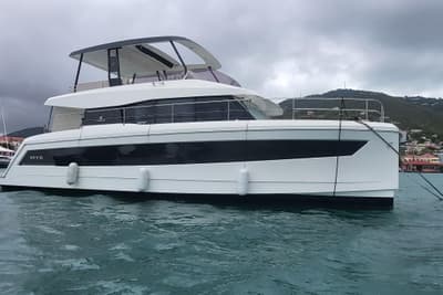 BOATZON | Fountaine Pajot MY6 2024