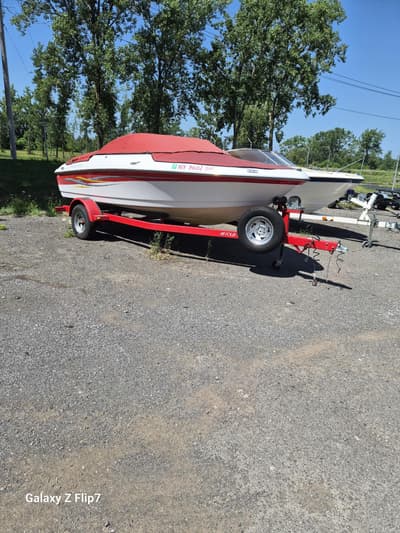 BOATZON | Four Winns 180 horizon 2006