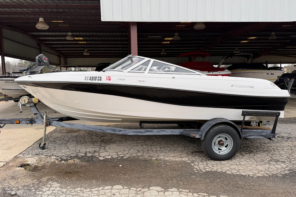 2008 Four Winns 203 Horizon Fish & Ski - Sold Boat