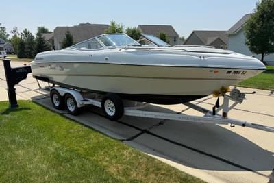 BOATZON | Four Winns 240 Horizon 1998 BOATZON | Four Winns 240 Horizon 1998