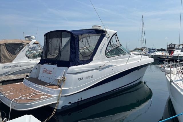 2006 Four Winns 378 Vista - Sold Boat