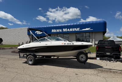 BOATZON | Four Winns H190 2011
