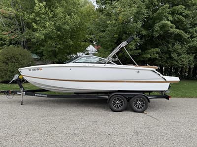 BOATZON | Four Winns H2 Sterndrive 2026 BOATZON | Four Winns H2 Sterndrive 2026