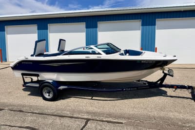 BOATZON | Four Winns H200 2014