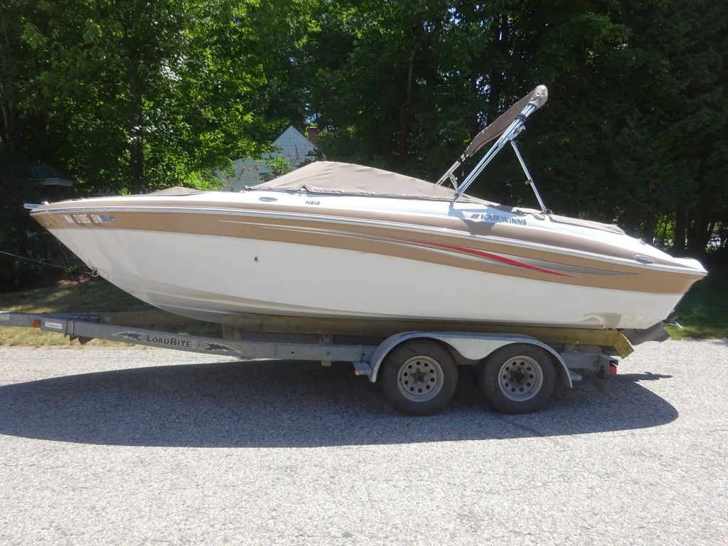 2009 Four Winns H210 - Sold Boat