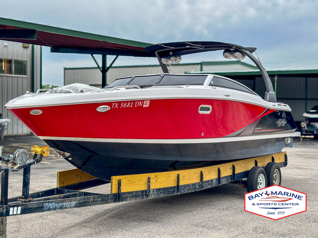 2017 Four Winns H260 SS Boat - Sold Boat