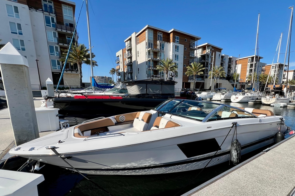 2019 Four Winns H290 - Sold Boat