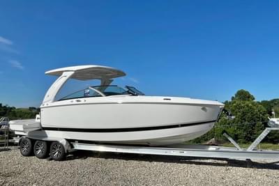 BOATZON | Four Winns H9 2025