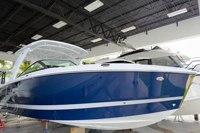 BOATZON | Four Winns H9 OB 2026 BOATZON | Four Winns H9 OB 2026