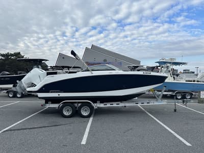 BOATZON | Four Winns HD3 2023