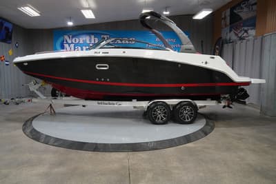 BOATZON | Four Winns HD5 Surf 2026 BOATZON | Four Winns HD5 Surf 2026