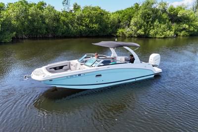 BOATZON | Four Winns HD8 2022