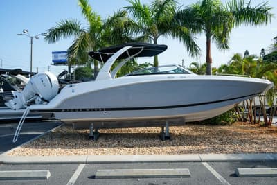 BOATZON | Four Winns HD8 OB 2027